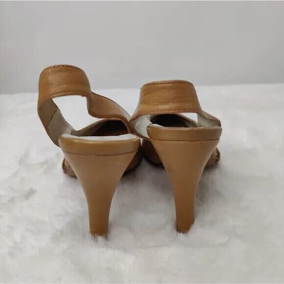 vintage tan Y2K BCBGMaxazria Pointed Toe Pump size 8B - Picture 7 of 11